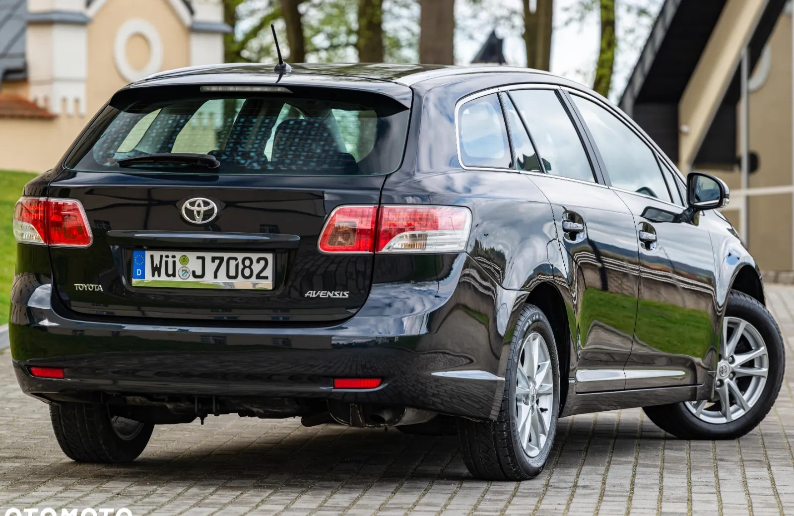 Toyota Avensis cena 35900 przebieg: 187000, rok produkcji 2010 z Świebodzin małe 436